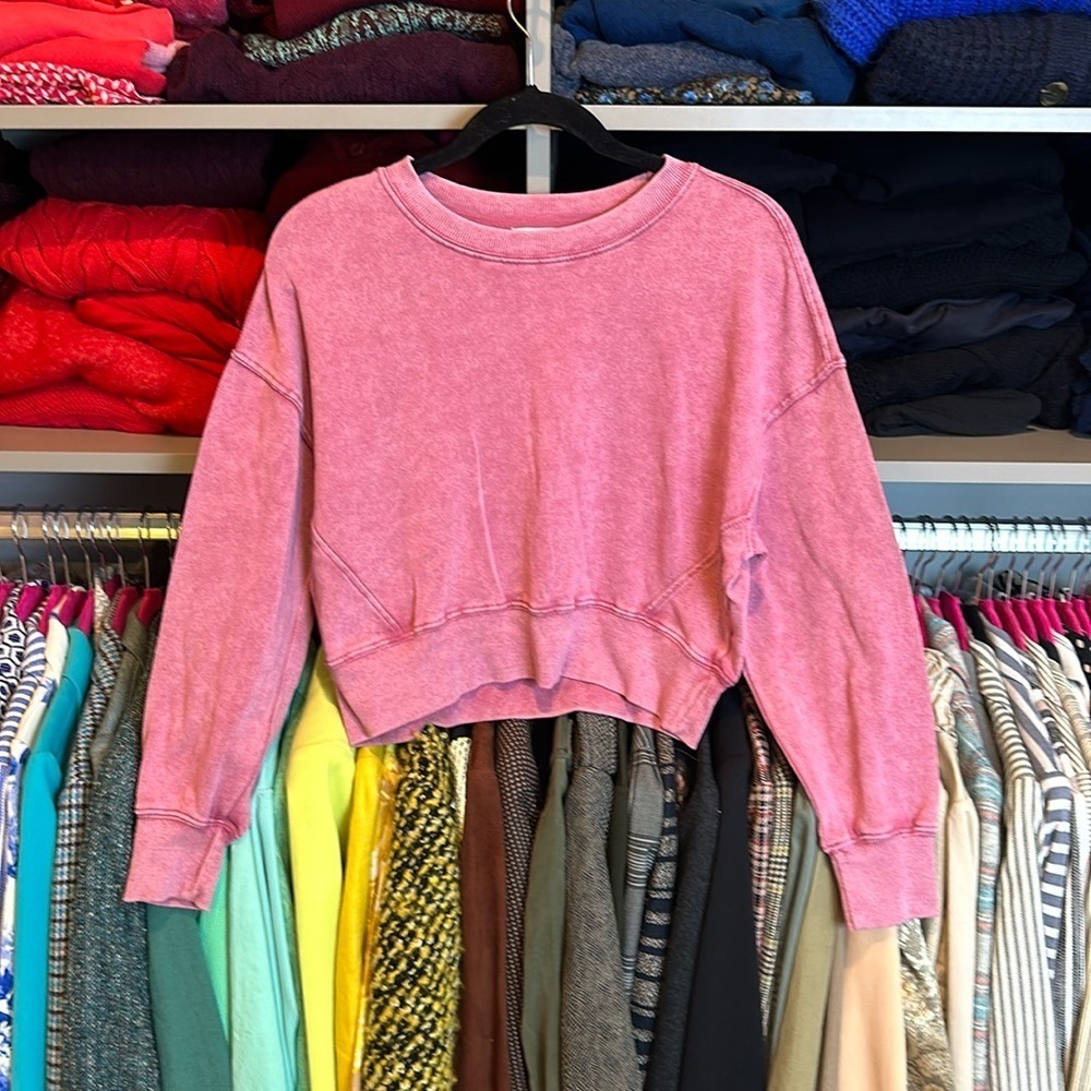 Pink Rose pink long sleeve cropped sweatshirt size S​
